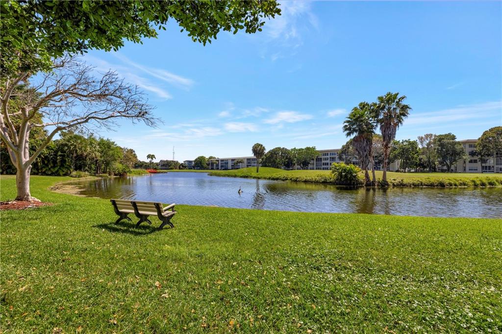 WYNMOOR VILLAGE - Residential