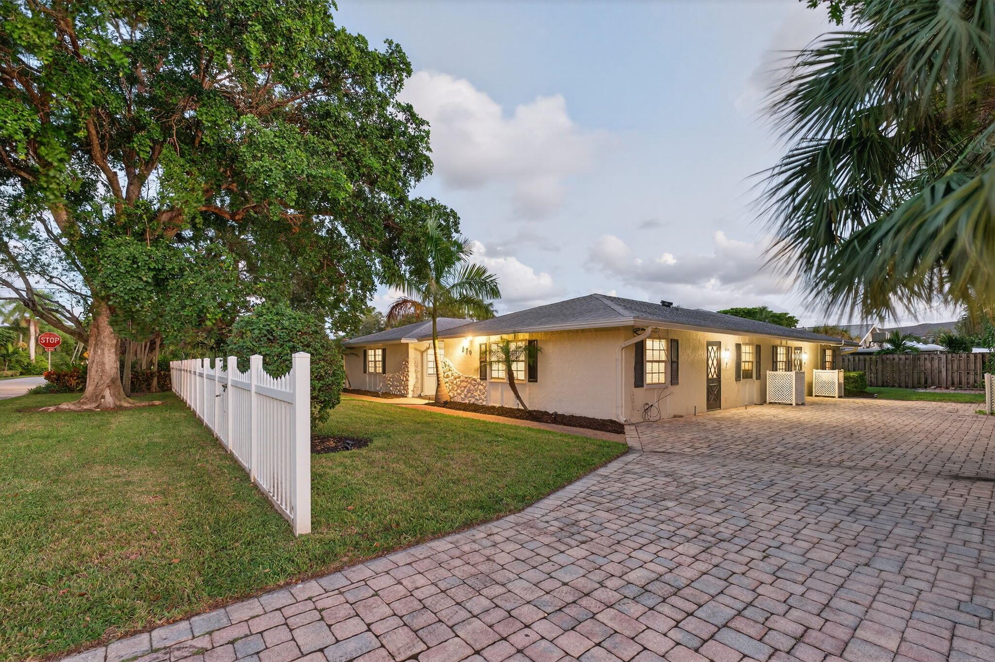 TROPIC ISLE - Residential Lease