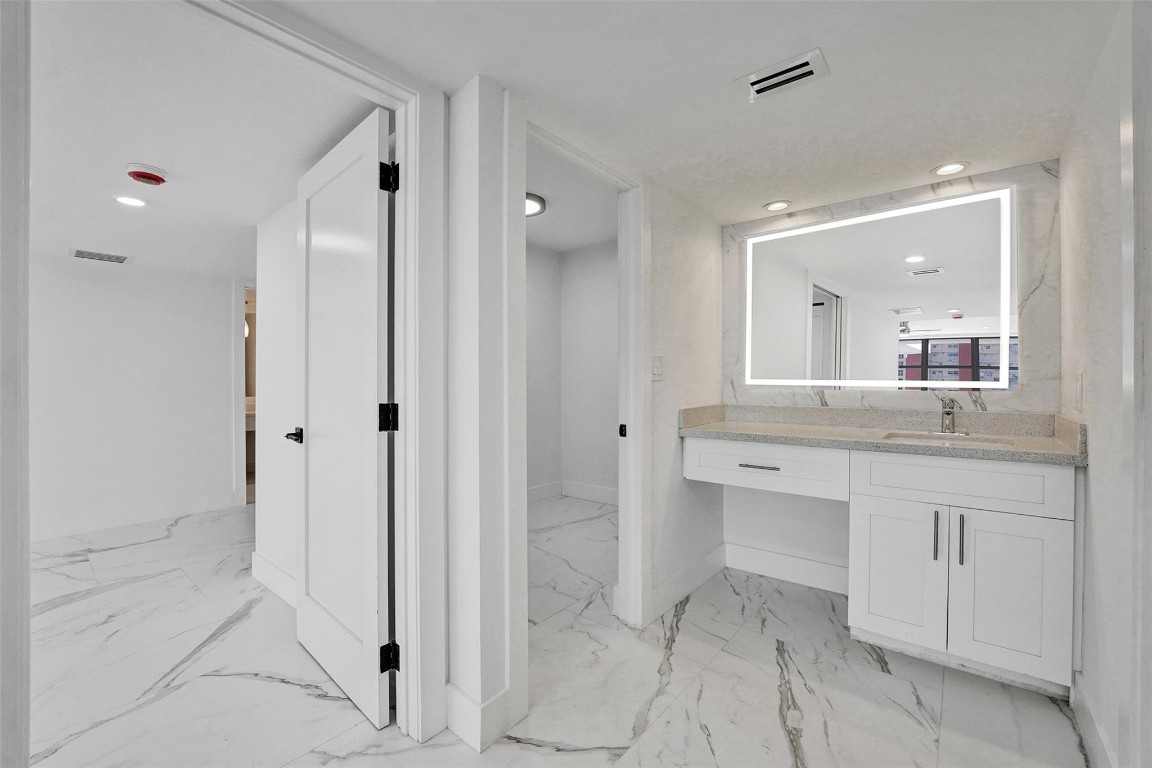 The Wittington Condo - Residential Lease