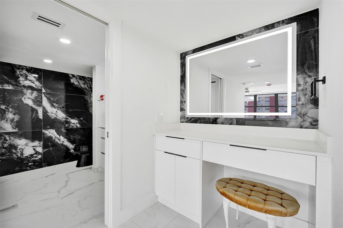 The Wittington Condo - Residential Lease