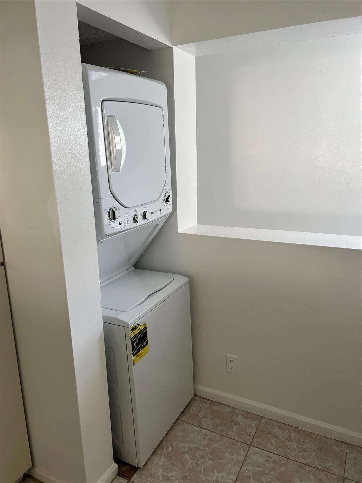 2457 NW 56th Avenue 4-201