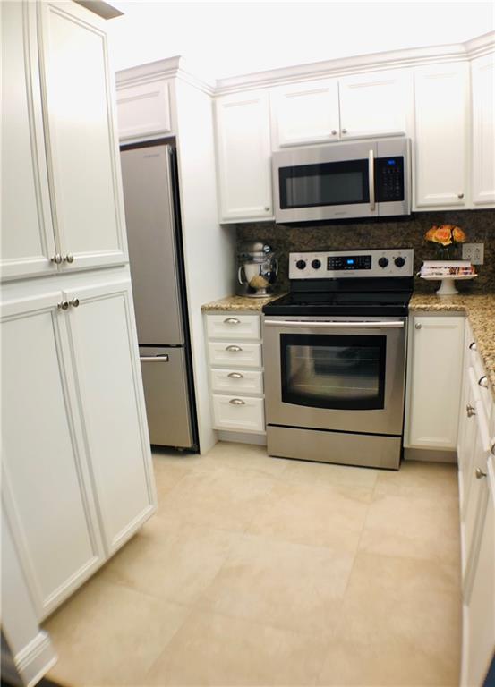 Palm Club Village I - Residential