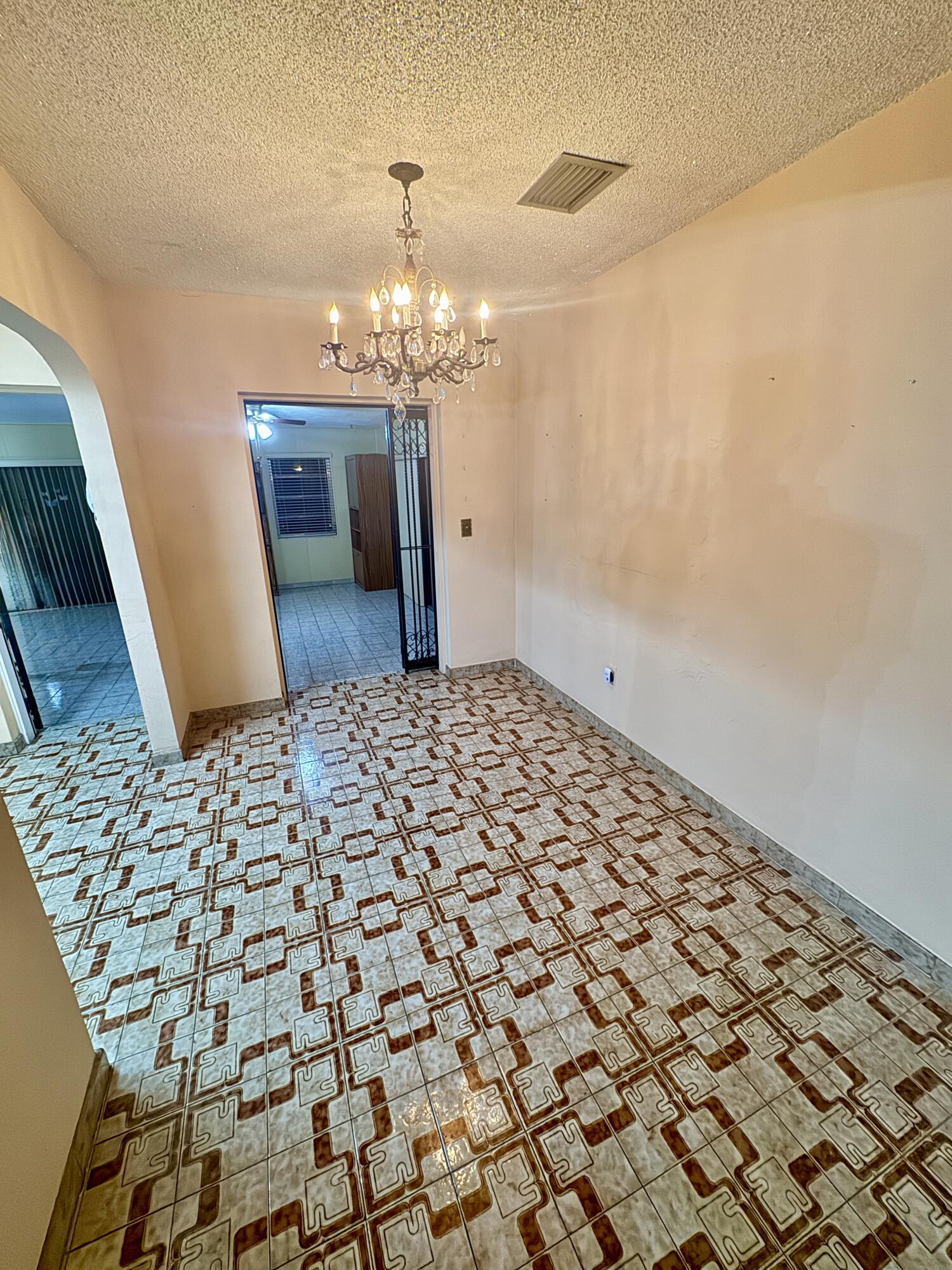 TRAIL GRANADA ADDN - Residential