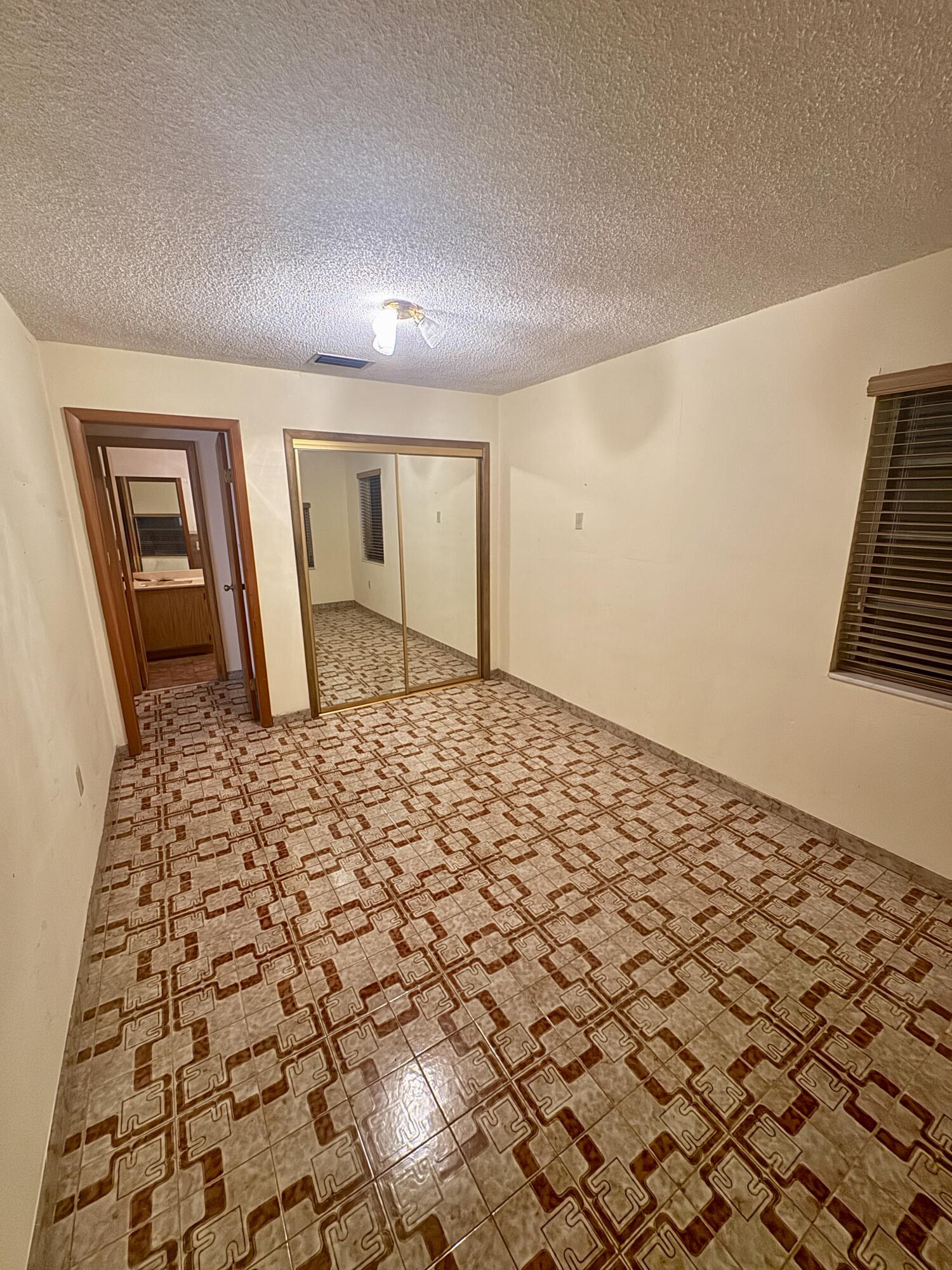 TRAIL GRANADA ADDN - Residential