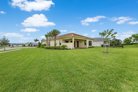 A home in Loxahatchee