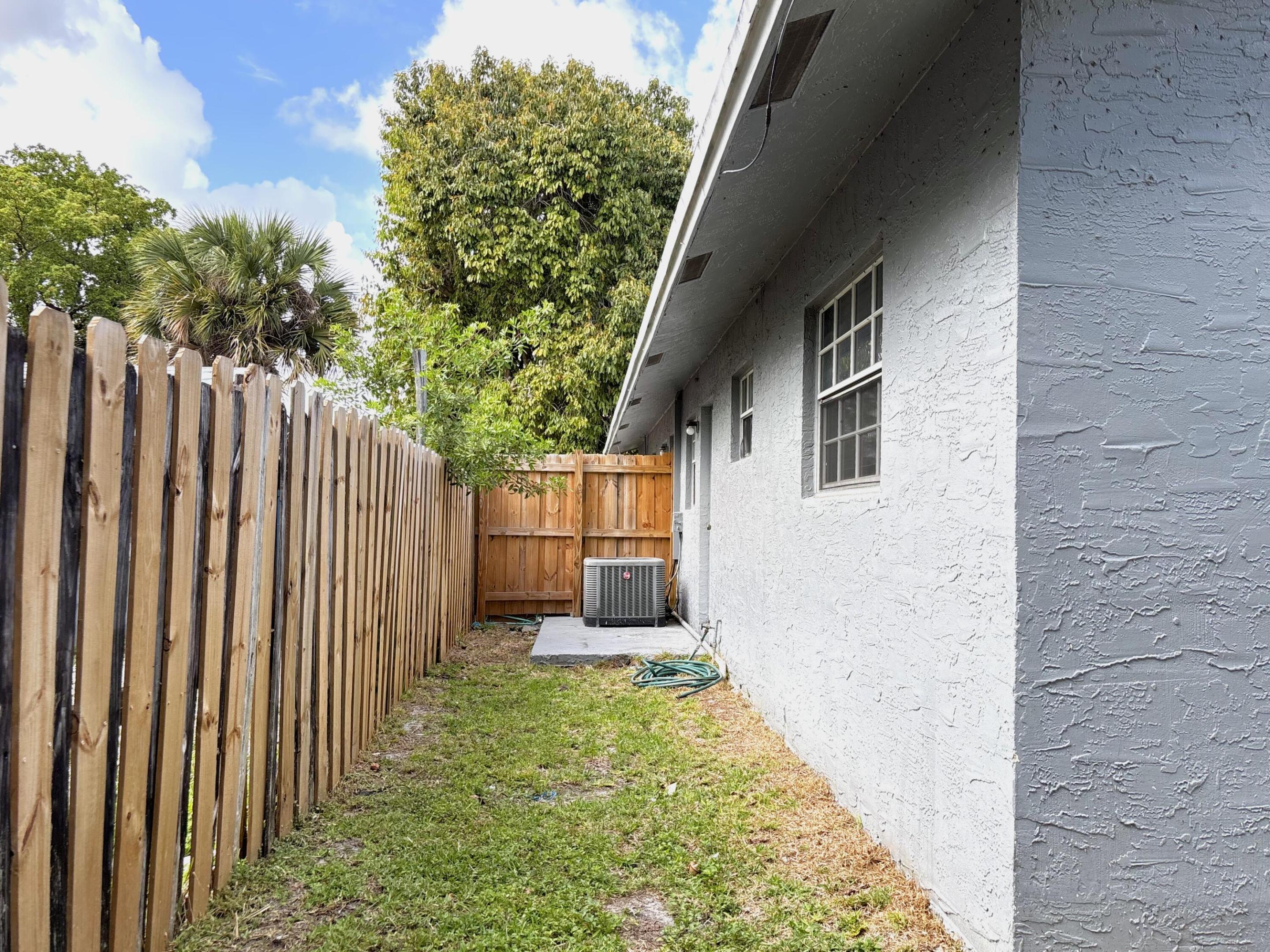 FAIRVIEW AMENDED PLAT - Residential Lease