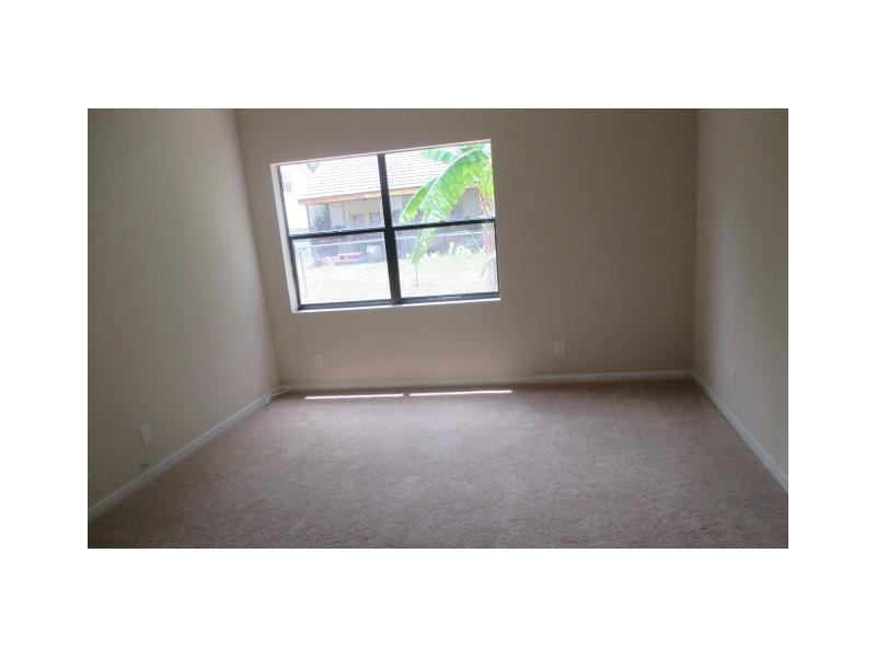 CORAL SPRINGS UNIVERSITY - Residential