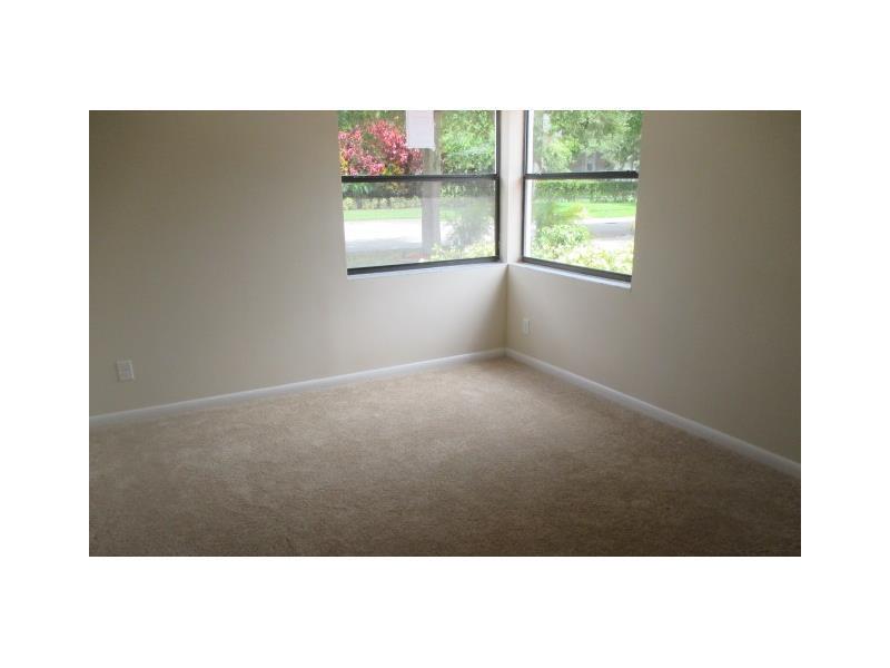 CORAL SPRINGS UNIVERSITY - Residential