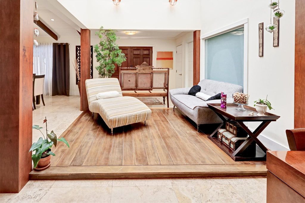 Photo of 40 Torchwood Avenue, Plantation, FL 33324 (MLS # F10513083)