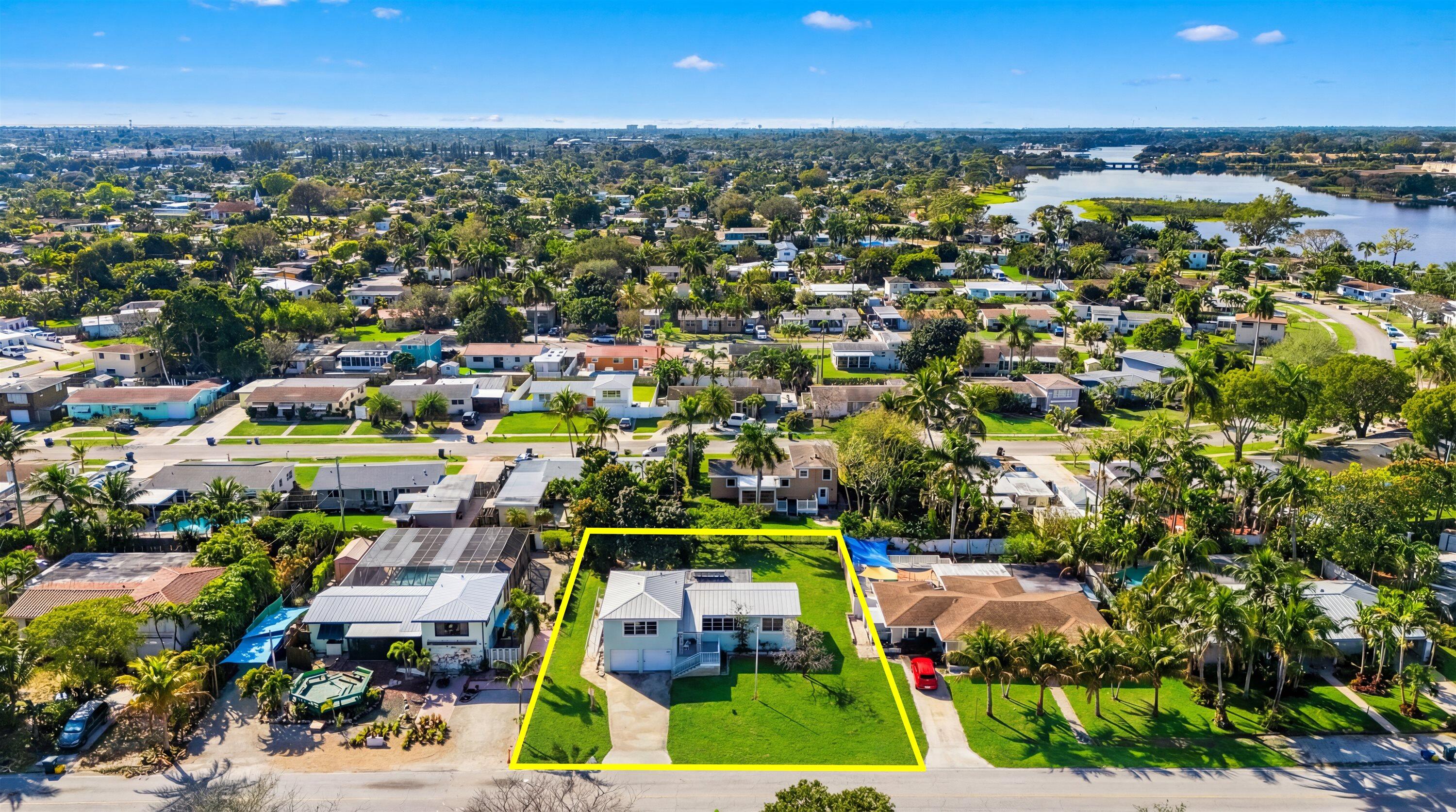 LAKE OSBORNE ESTATES - Residential