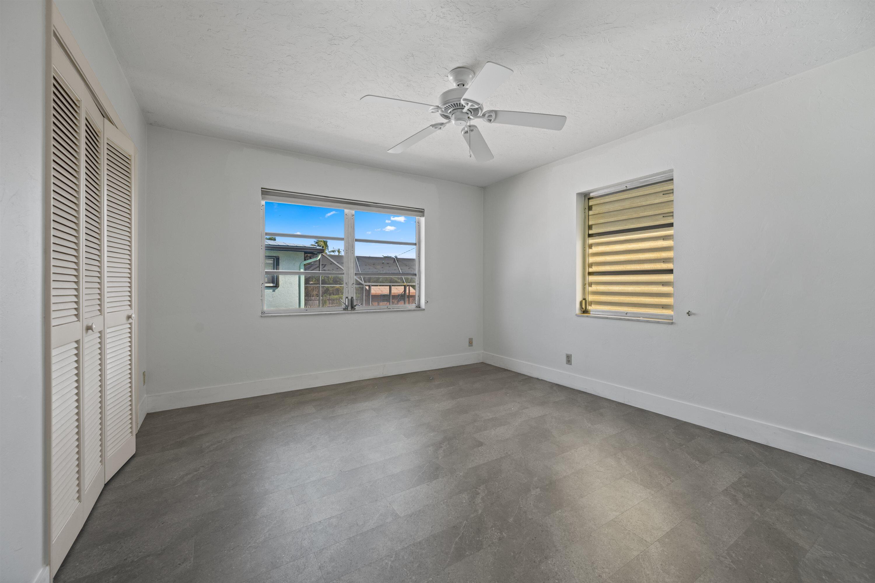 LAKE OSBORNE ESTATES - Residential