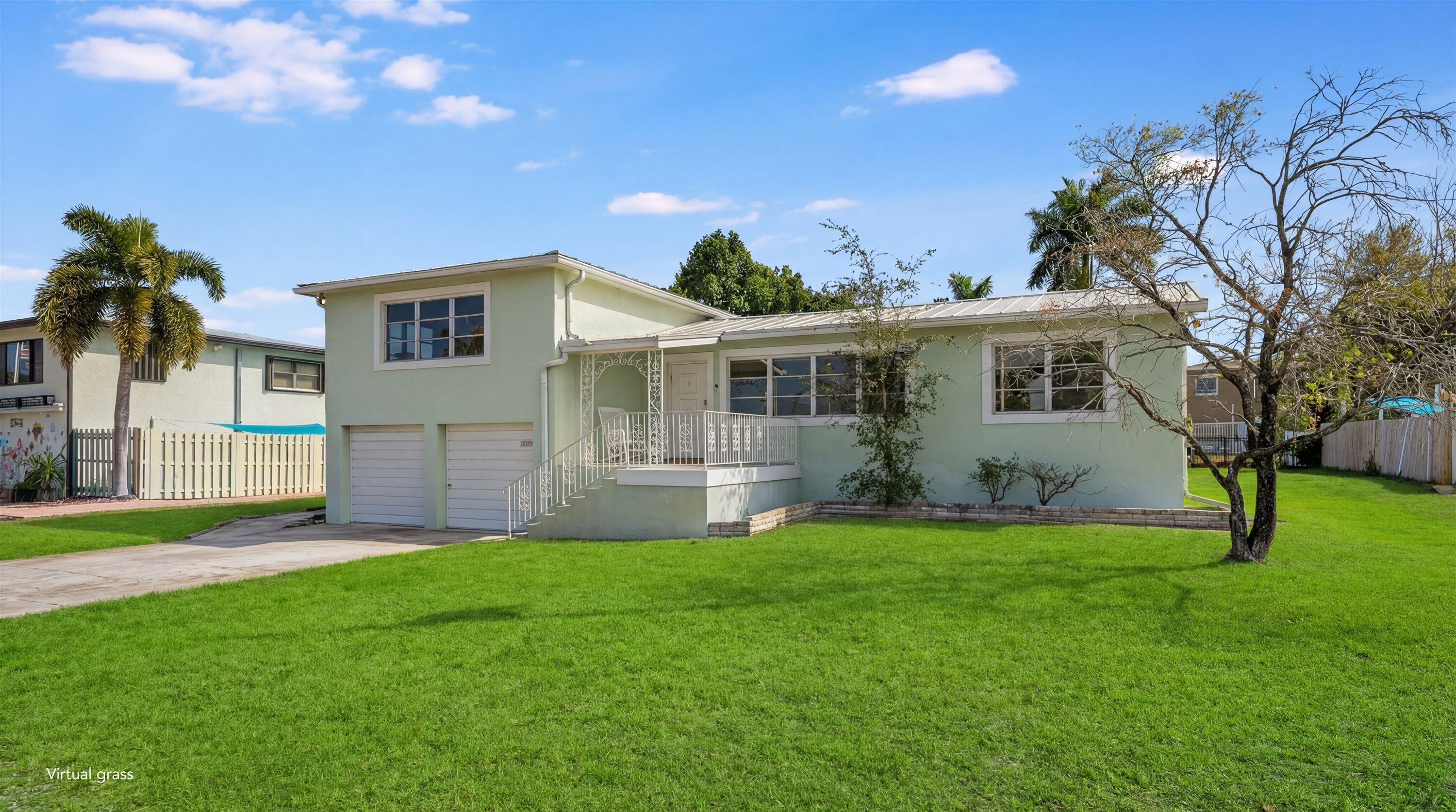 LAKE OSBORNE ESTATES - Residential