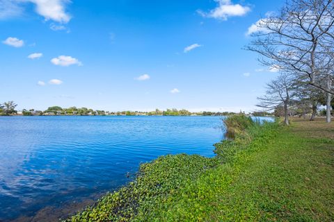 Tiny photo for 5160 Lake Osborne Drive, Lake Worth, FL 33461 (MLS # R11165277)