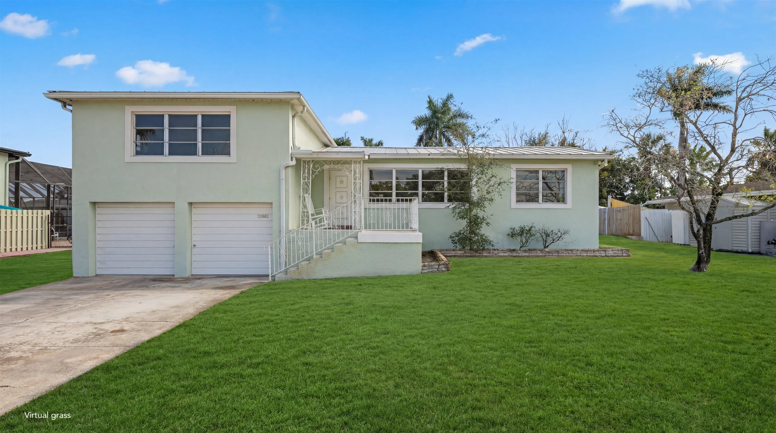 LAKE OSBORNE ESTATES - Residential