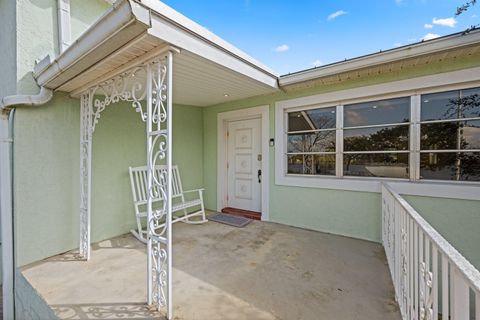 Tiny photo for 5160 Lake Osborne Drive, Lake Worth, FL 33461 (MLS # R11165277)
