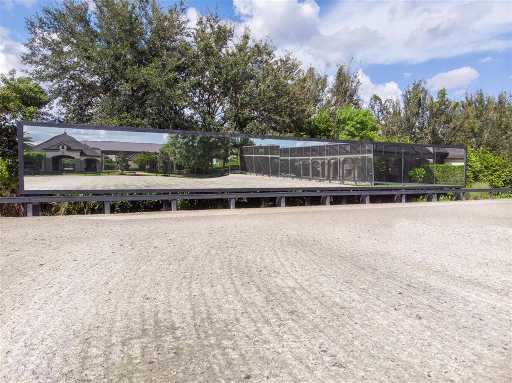 SOUTHFIELDS - Residential