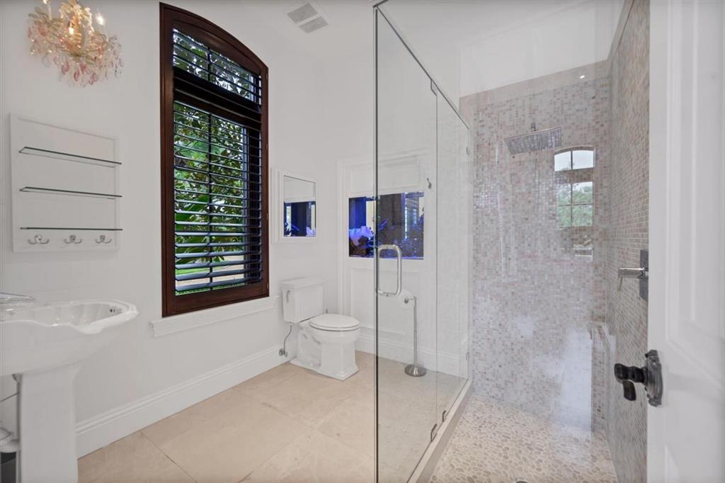 SOUTHFIELDS - Residential