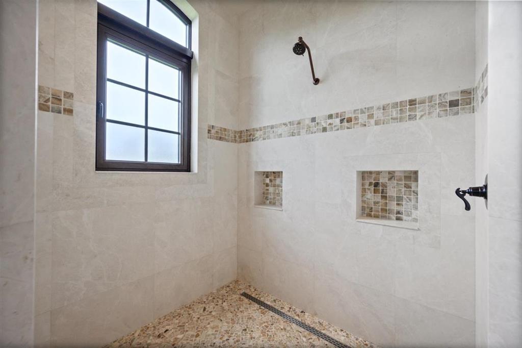 SOUTHFIELDS - Residential