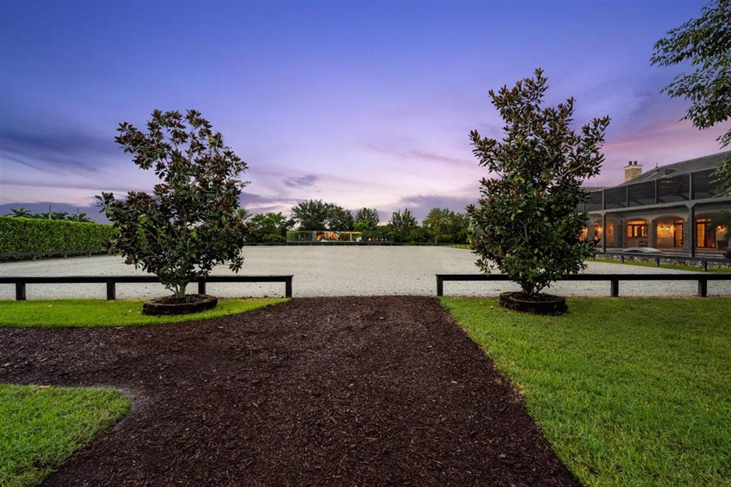 SOUTHFIELDS - Residential