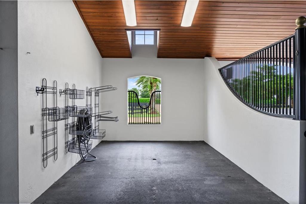 SOUTHFIELDS - Residential