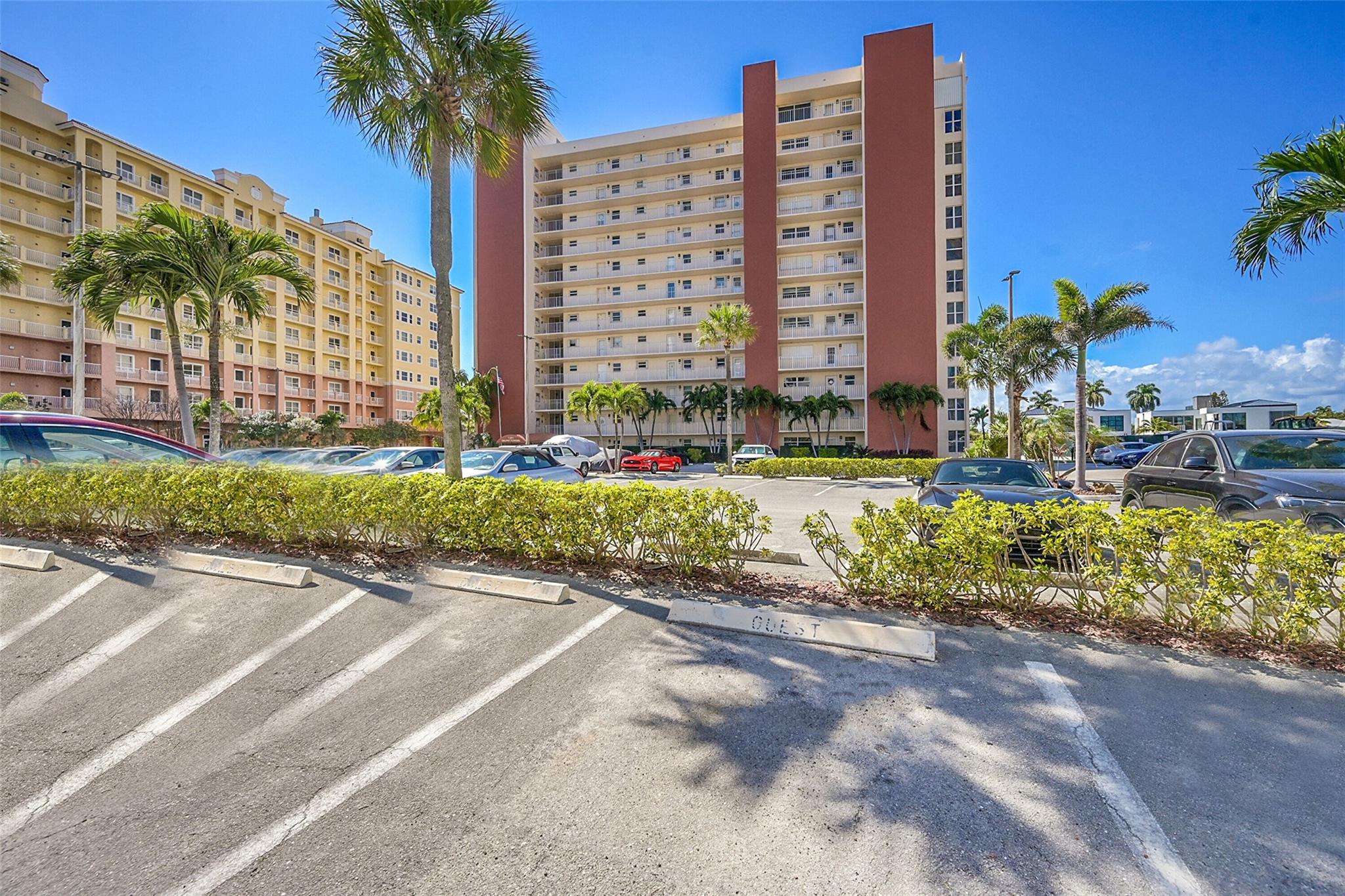 1391 S Ocean Blvd 1006