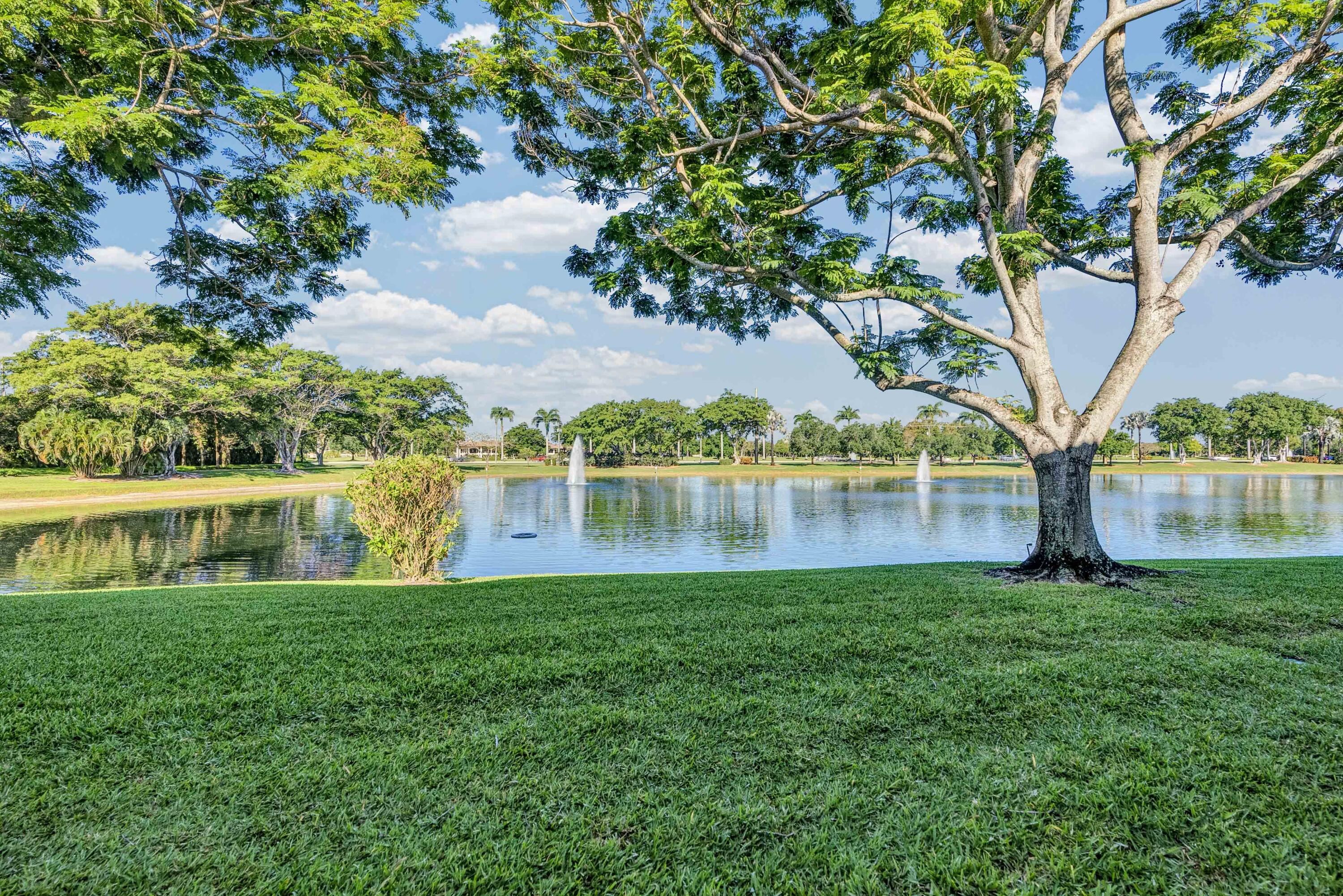 Boca Pointe - Residential