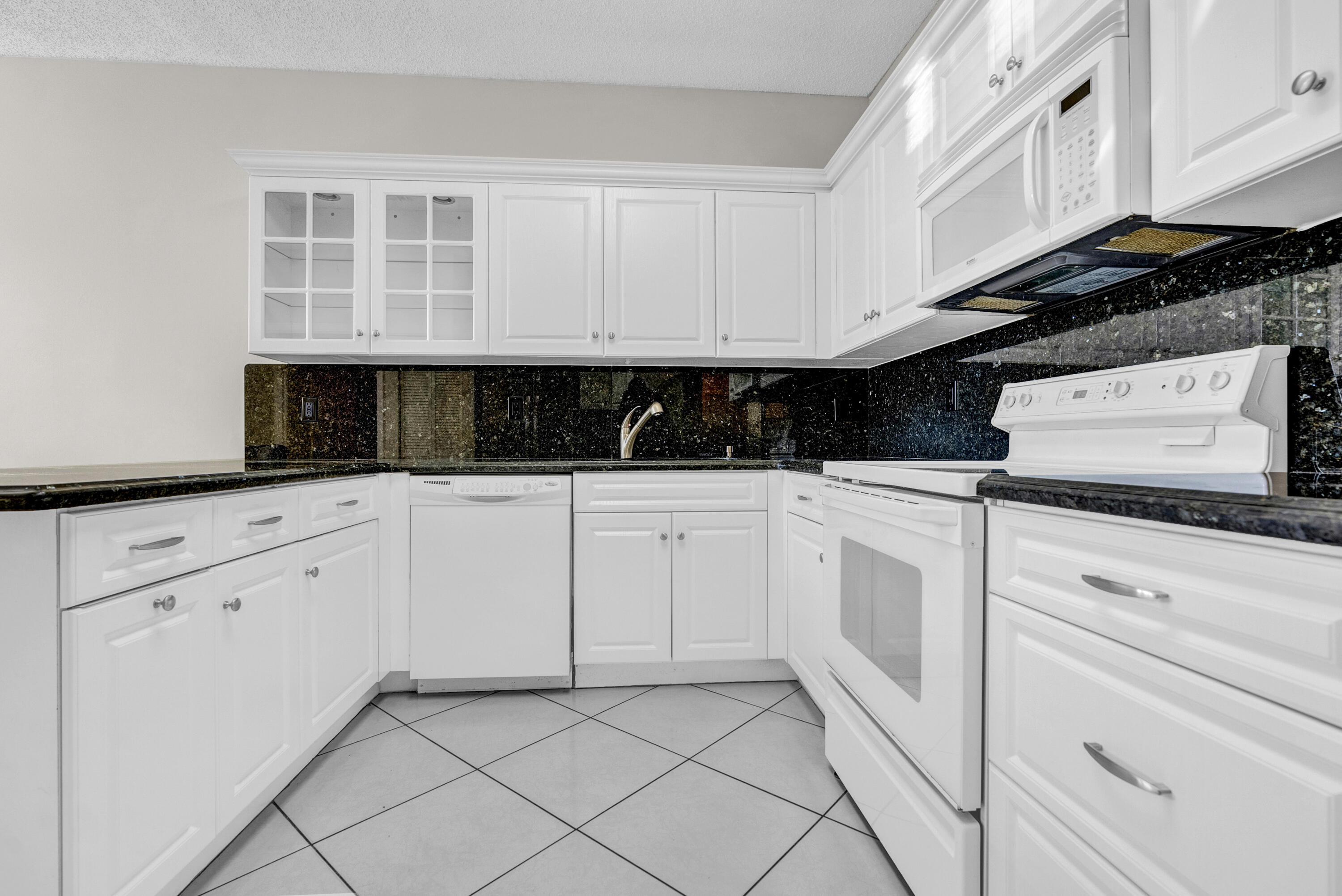 Boca Pointe - Residential