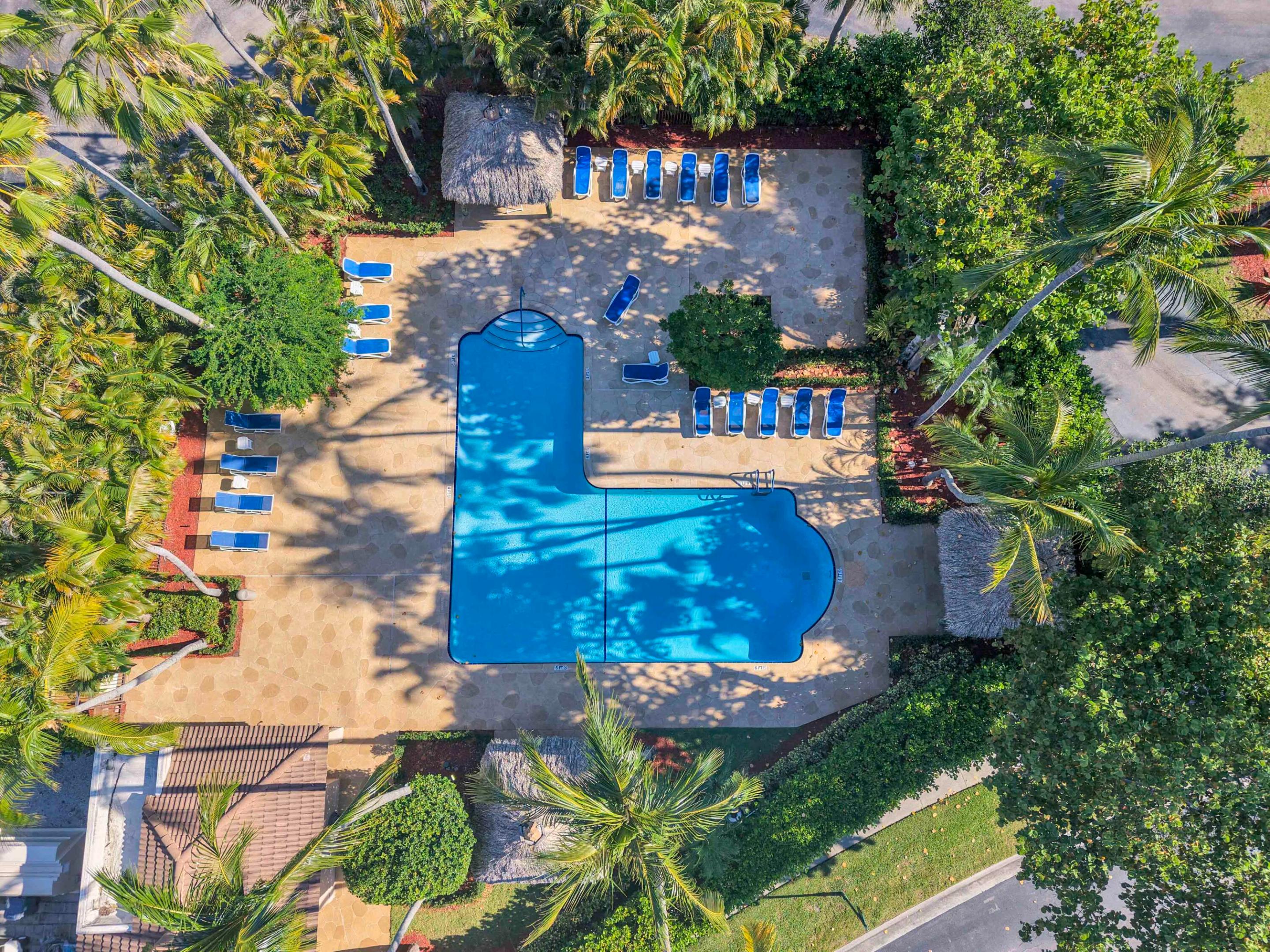 Boca Pointe - Residential