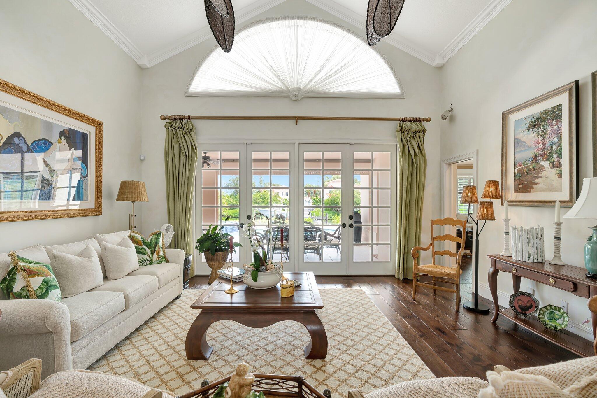 Southern Cay at Jonathans - Residential