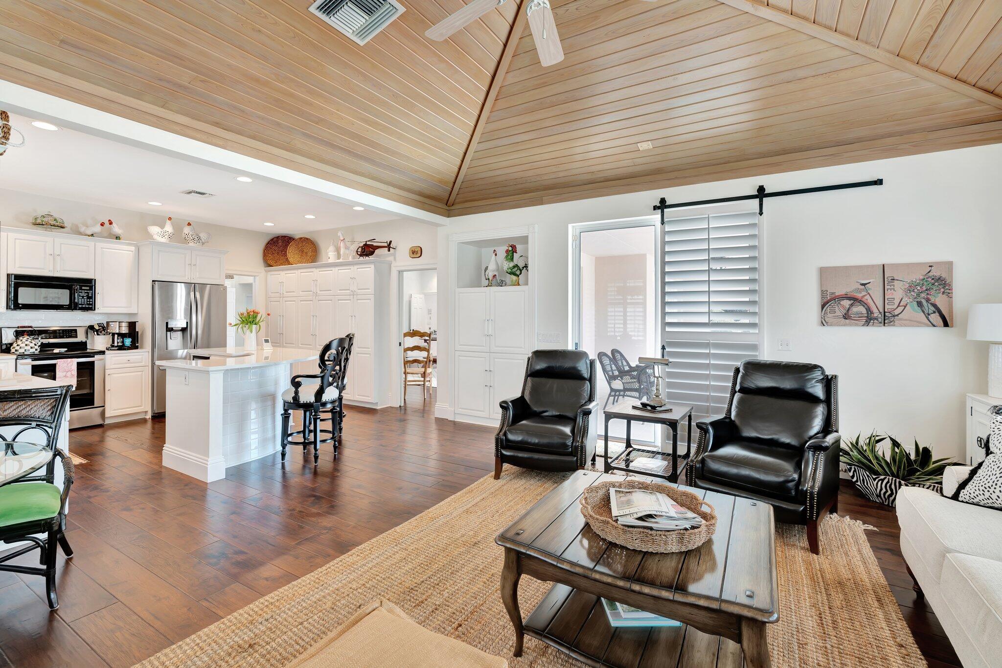 Southern Cay at Jonathans - Residential