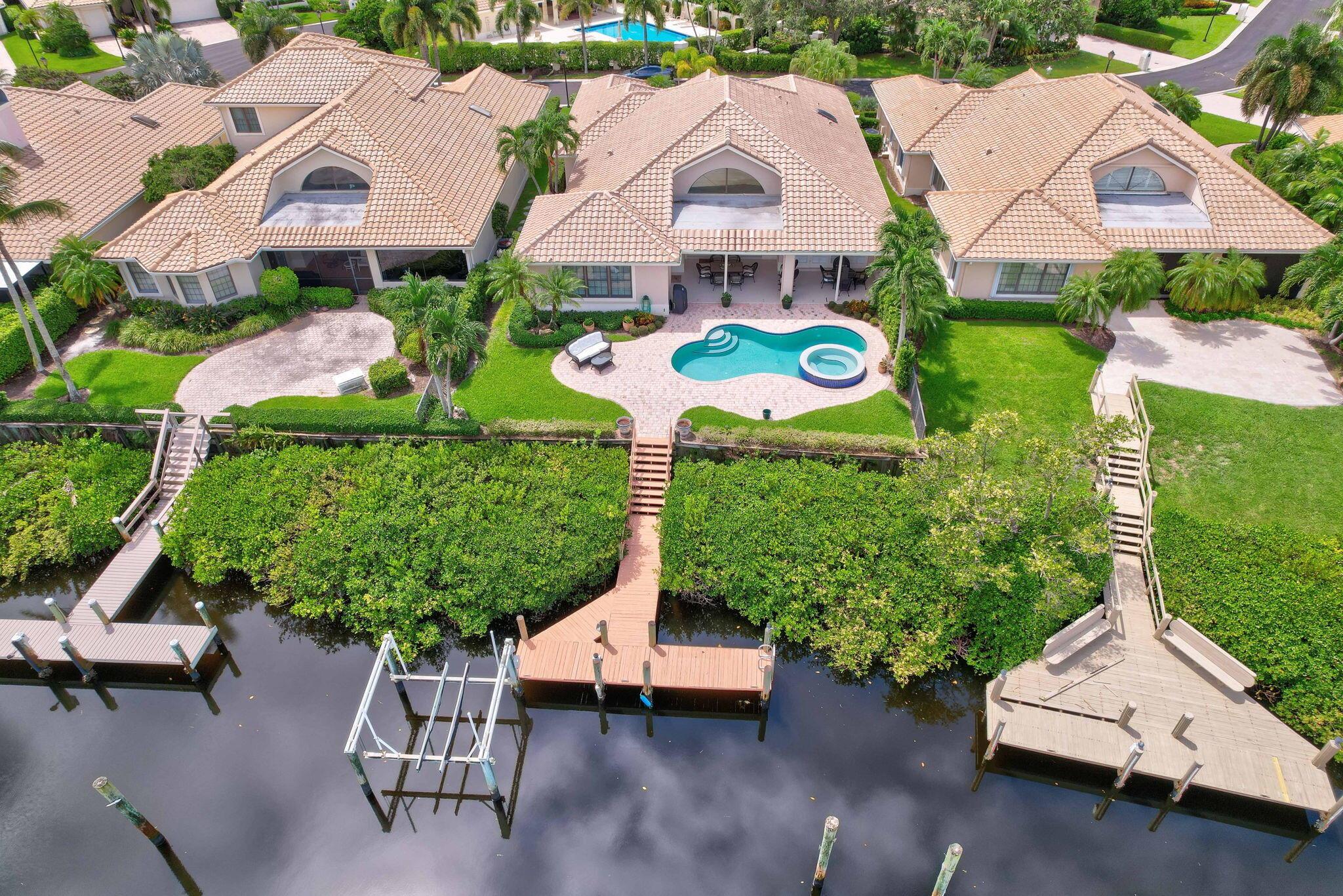 Southern Cay at Jonathans - Residential