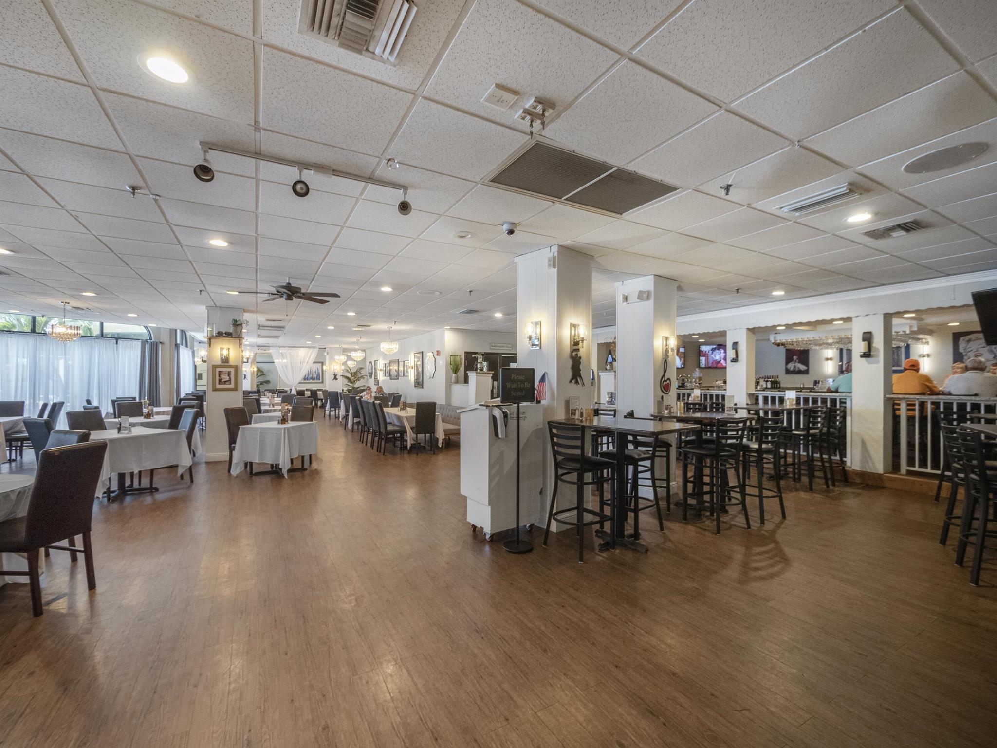 POINCIANA PLACE CONDO 1,2 - Residential