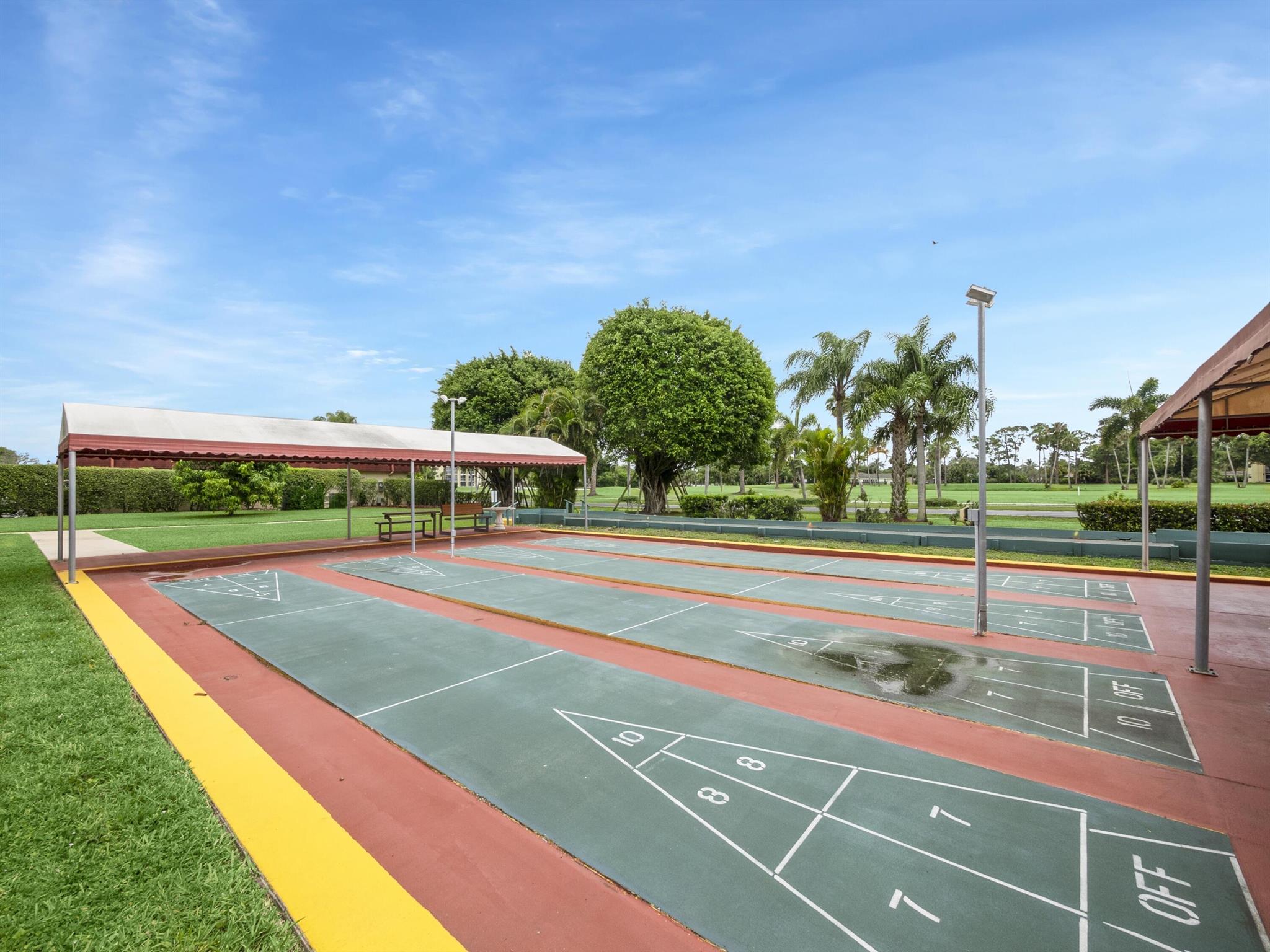 POINCIANA PLACE CONDO 1,2 - Residential