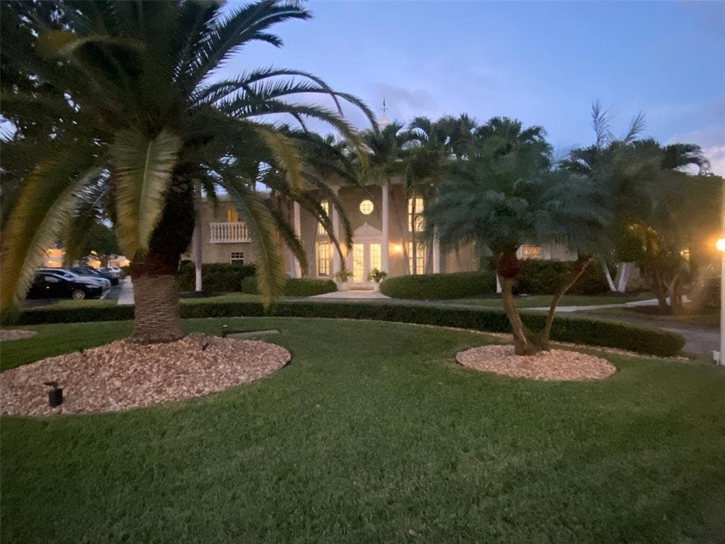 Photo of 3201 NE 36th Street #17, Fort Lauderdale, FL 33308 (MLS # B26060574)