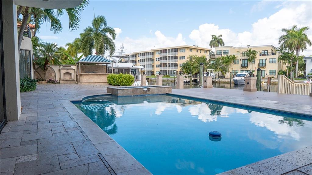 Beach Way Heights - Residential