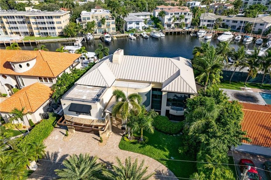 Come to see this fabulous 5 bed/6 bath, fully remodeled 2 story home, which is located on one of the mostprestigious streets in Fort Lauderdale. Boaters dream with SPECTACULAR VIEWS, this house faces a VERY DEEP andWIDE canal that can accommodate for 100 FT boat! This home is very light and spacious, with gorgeous renovatedkitchen, bathrooms, high vaulted ceilings, huge patio, heated pool. This is located steps from Bayview school,Galleria Mall, shopping, restaurants, few minutes to the beach, 15 min to Fort Lauderdale airport. No fixed bridges,only 300 yards to the intracoastal. This house is MUST see.THIS HOME IS ALSO FOR RENT AT $23,000 PER MONTH FURNISHED