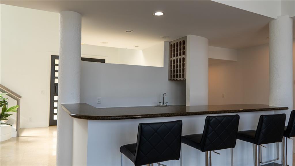 Beach Way Heights - Residential