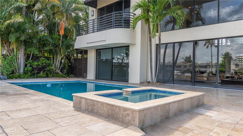 Beach Way Heights - Residential