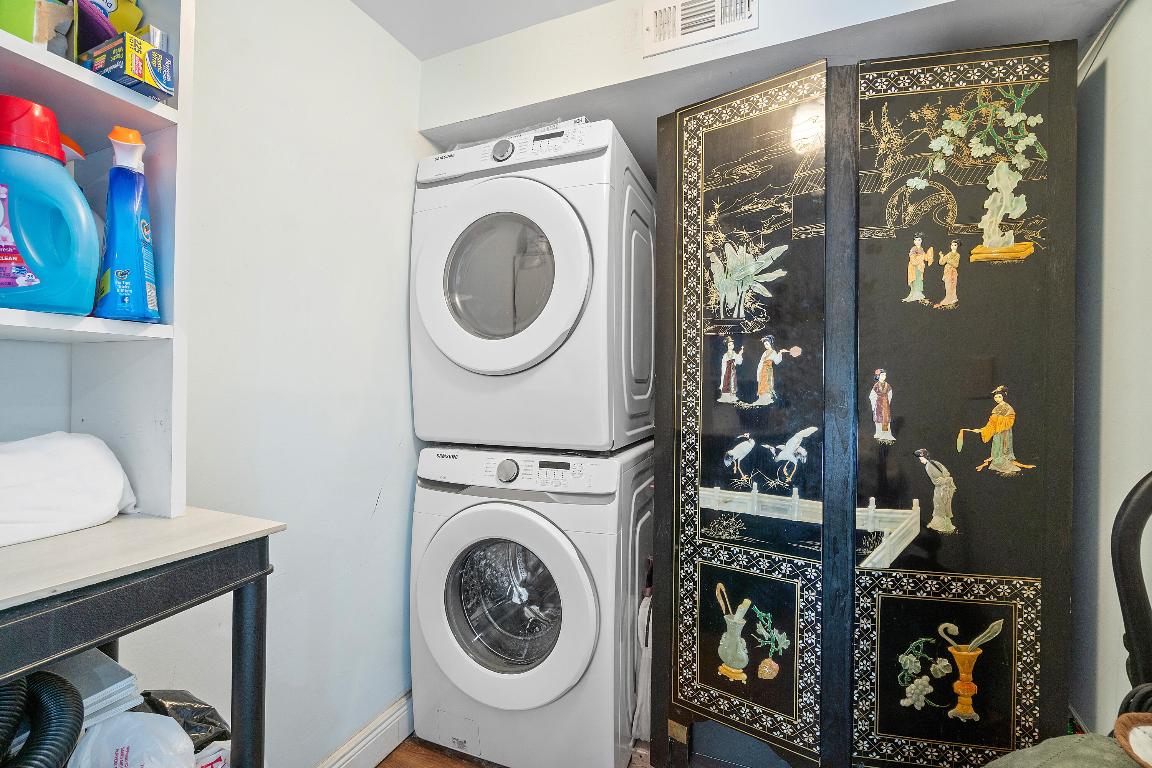 DELRAY MNR - Residential Lease