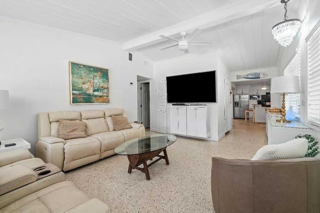 Photo of 321 Forsyth Street, Boca Raton, FL 33487 (MLS # R11145512)