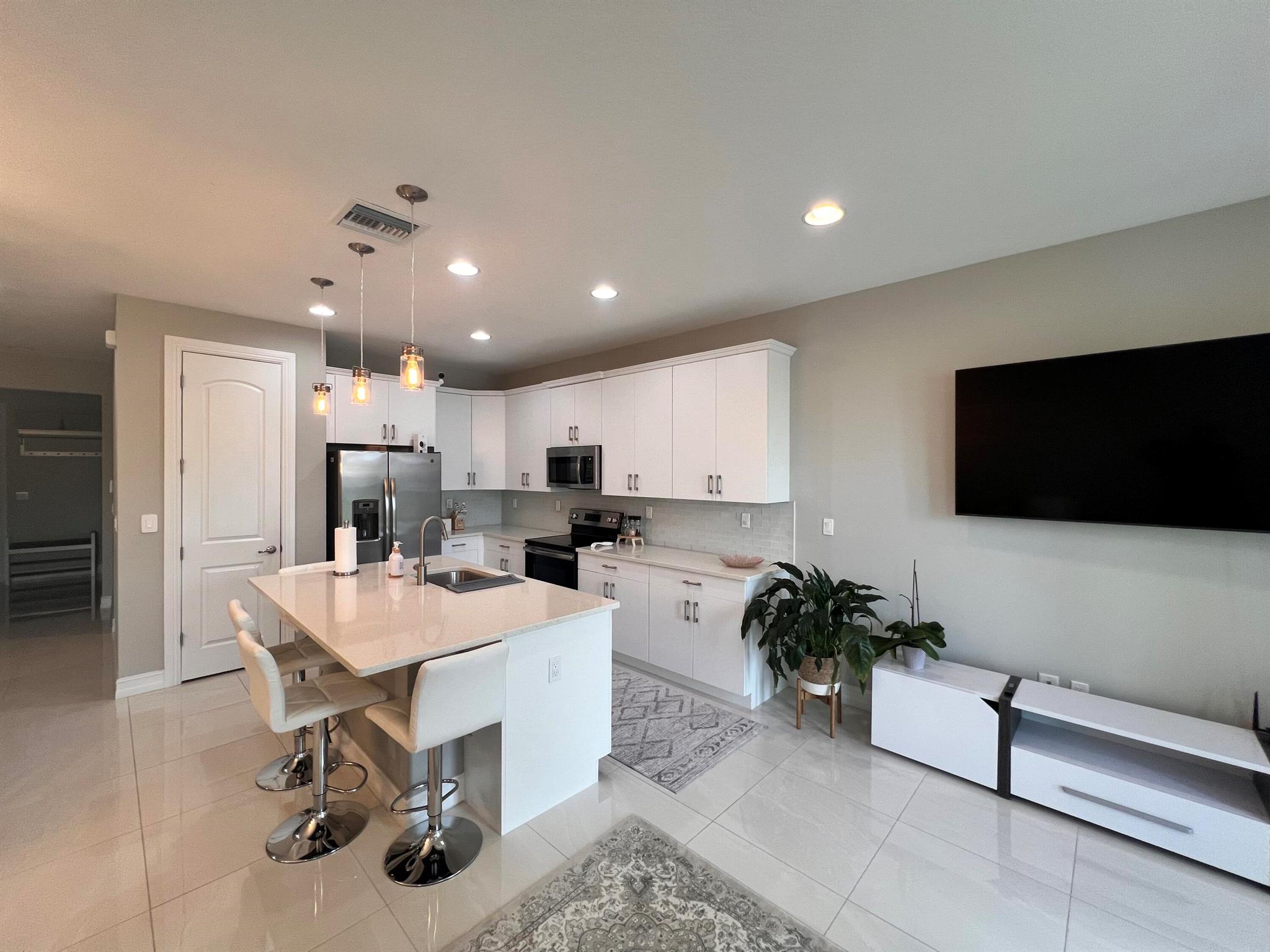 9932 Brickhill Drive