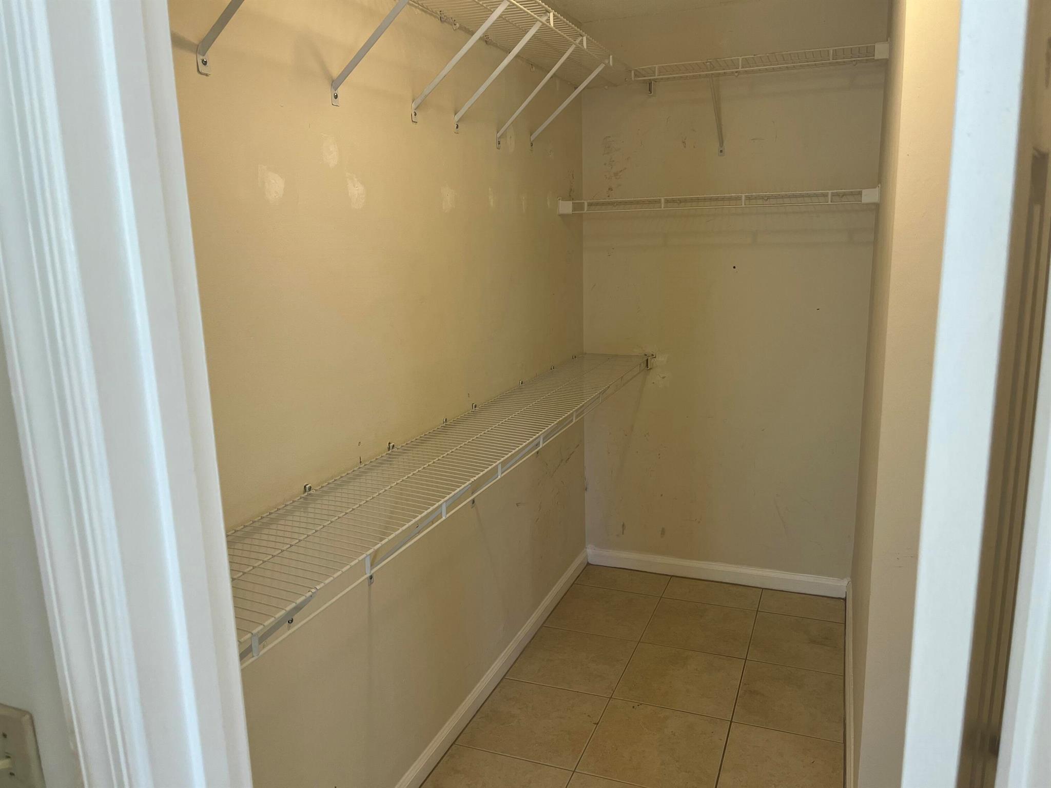 MEADOWBROOK AT PGA CONDO - Residential