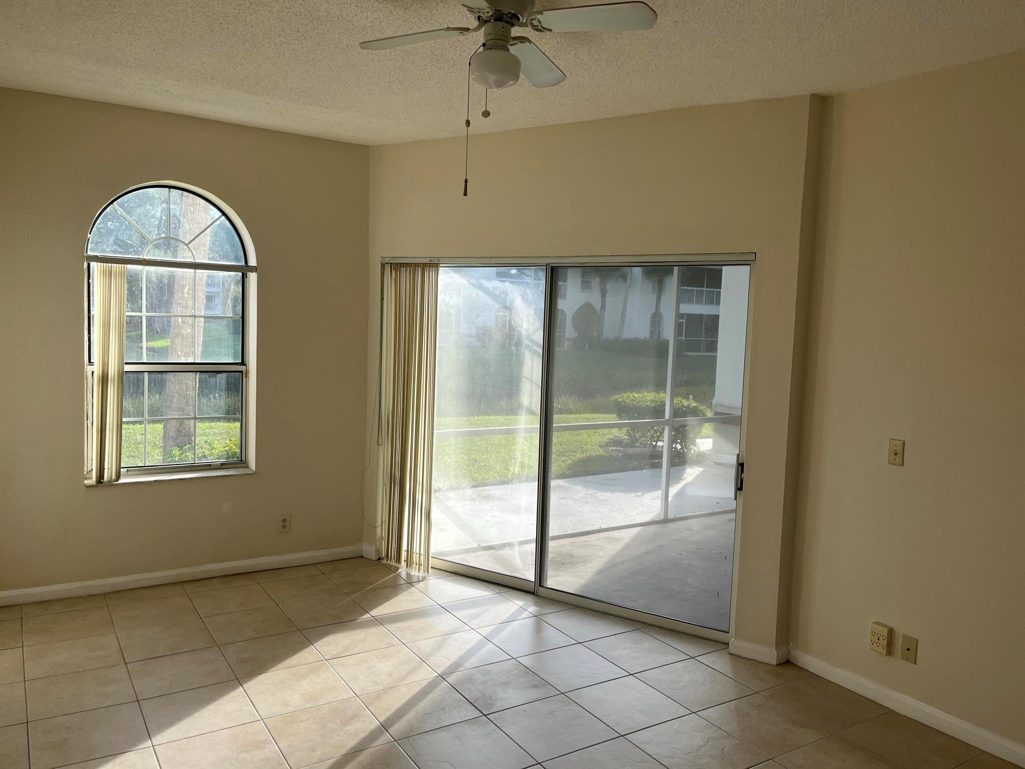 MEADOWBROOK AT PGA CONDO - Residential