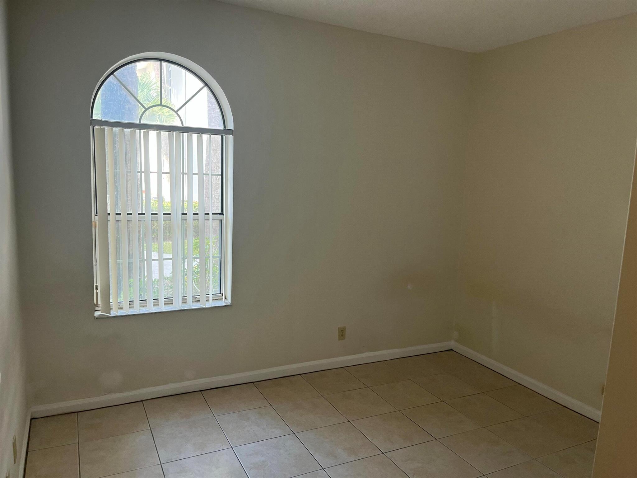 MEADOWBROOK AT PGA CONDO - Residential