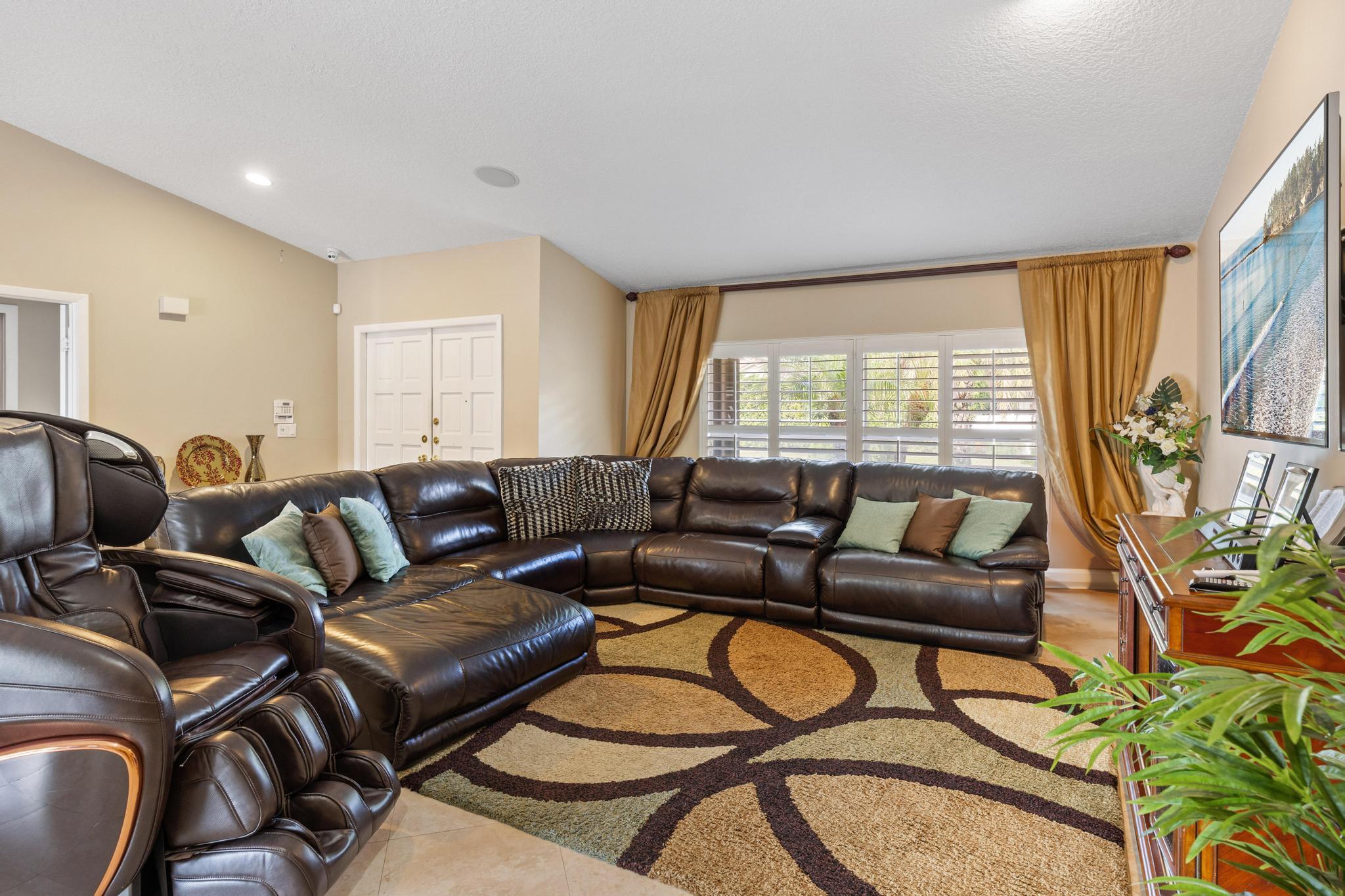 BOCA RIO HEIGHTS 3 - Residential