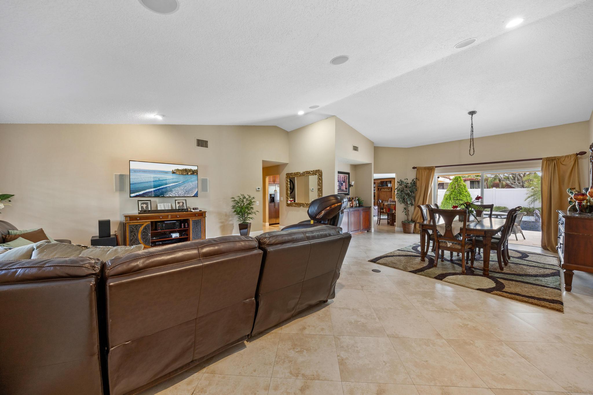 BOCA RIO HEIGHTS 3 - Residential