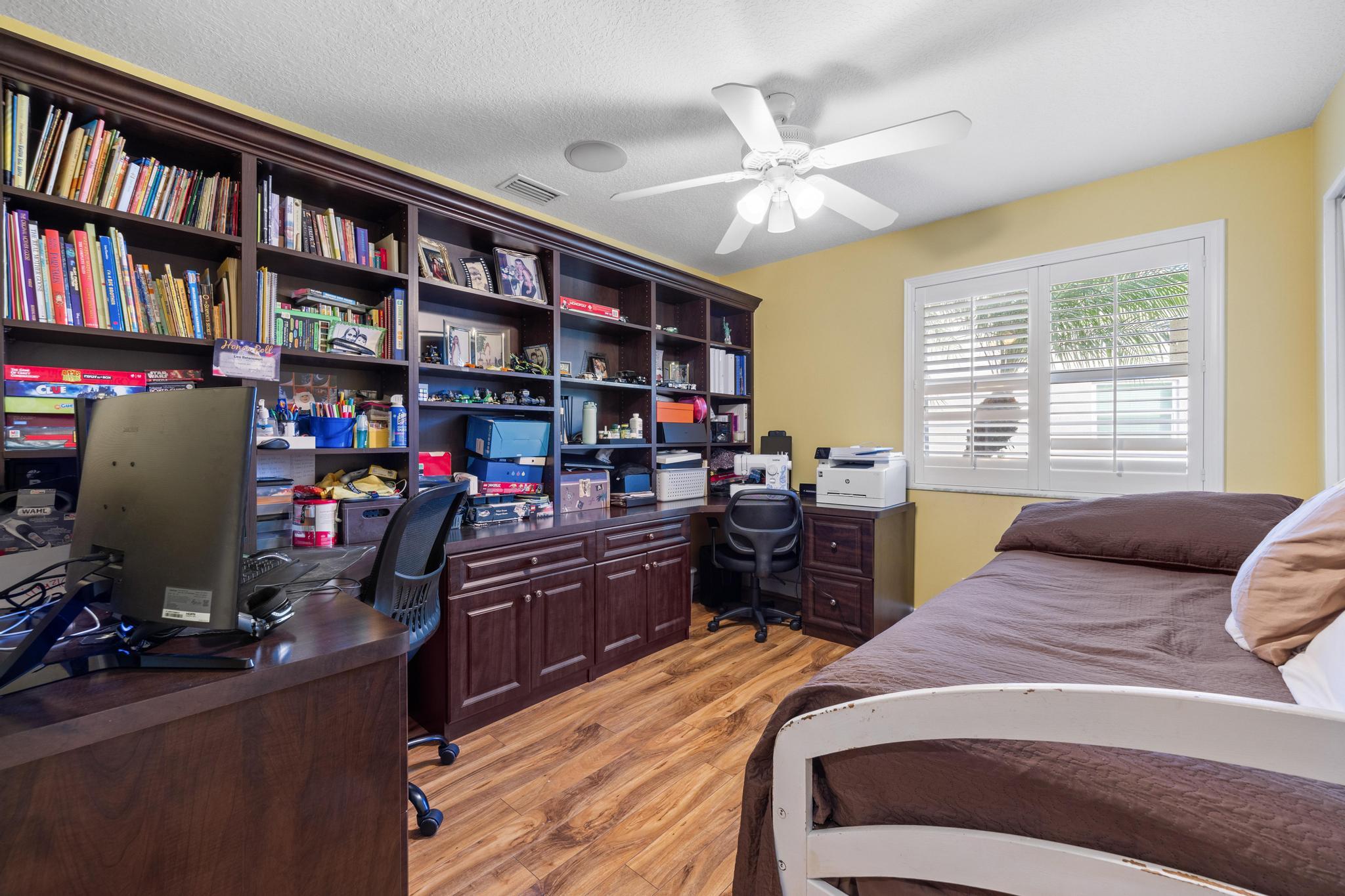 BOCA RIO HEIGHTS 3 - Residential