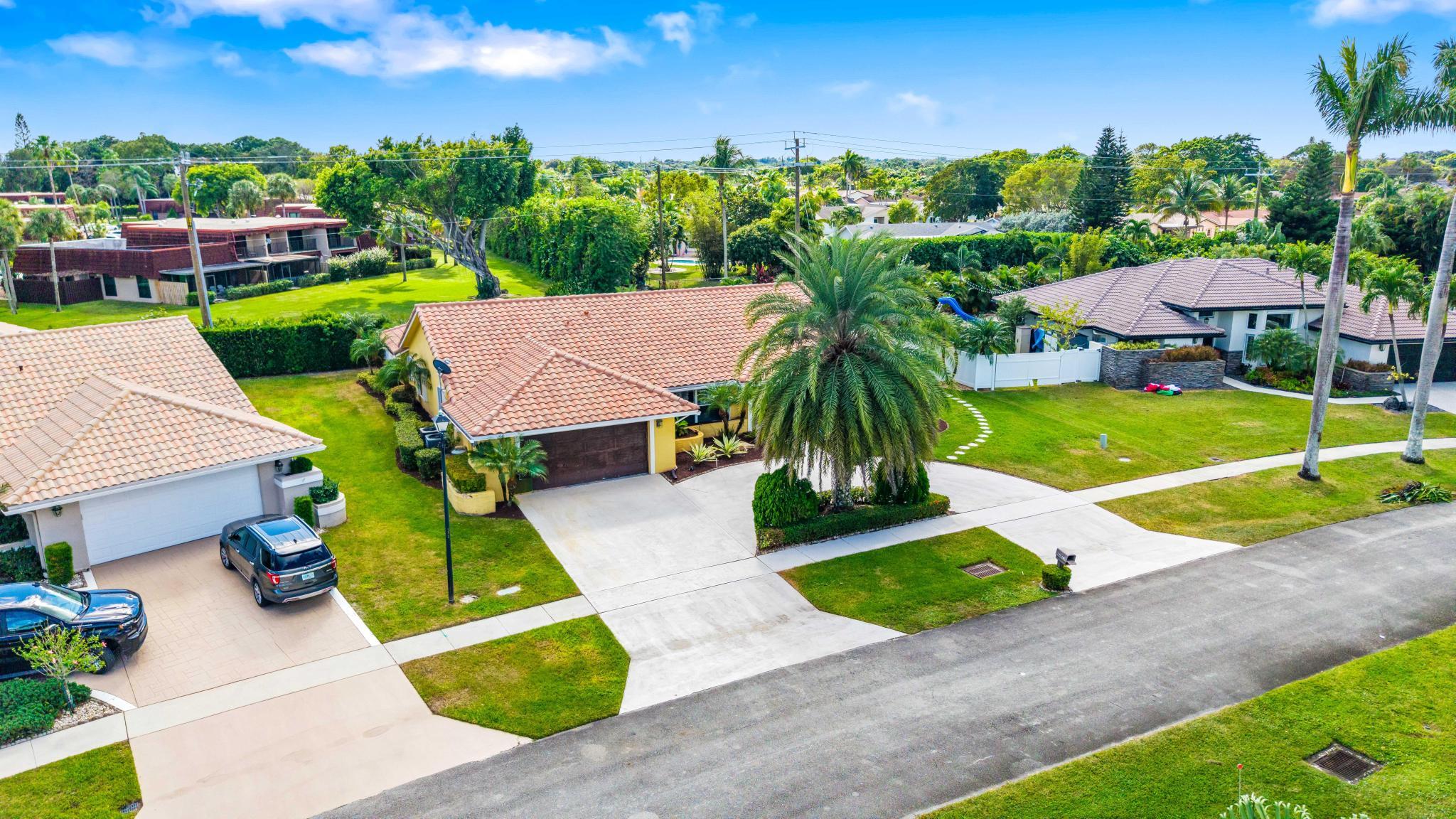 BOCA RIO HEIGHTS 3 - Residential