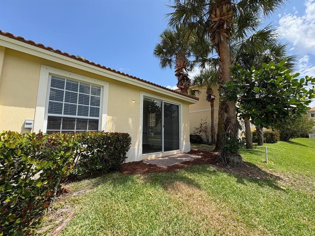 Strok 2 147-22 B - Residential