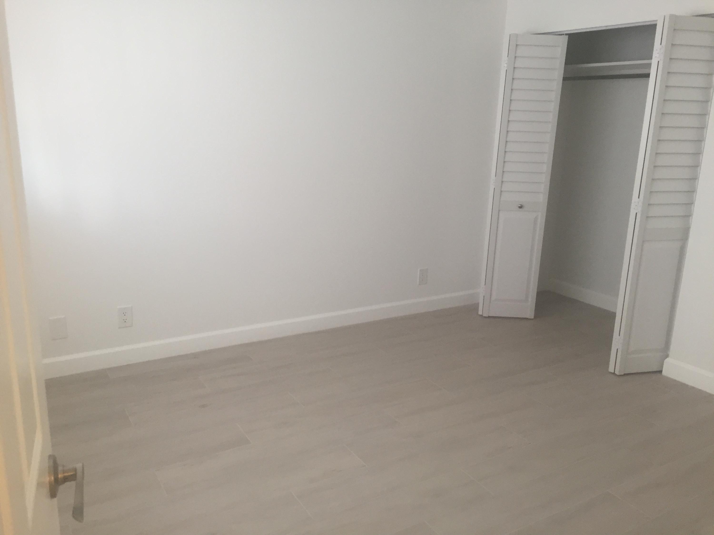 Huntington Lakes - Residential